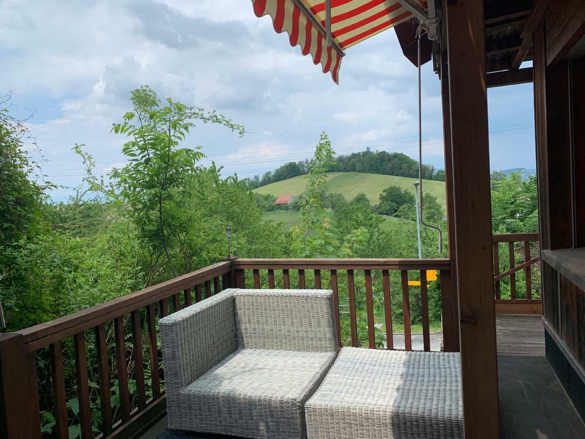 Bed & Breakfast Region Murtensee Münchenwiler Екстериор снимка