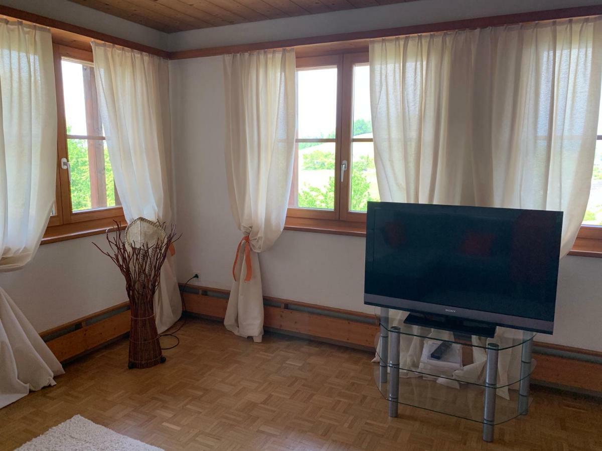 Bed & Breakfast Region Murtensee Münchenwiler Екстериор снимка