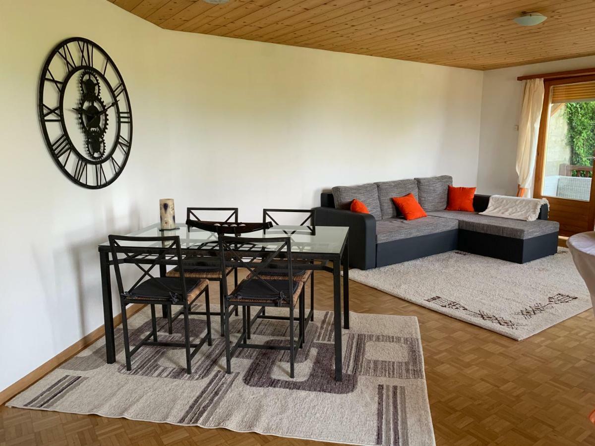 Bed & Breakfast Region Murtensee Münchenwiler Екстериор снимка