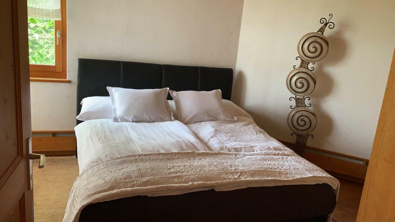 Bed & Breakfast Region Murtensee Münchenwiler Екстериор снимка